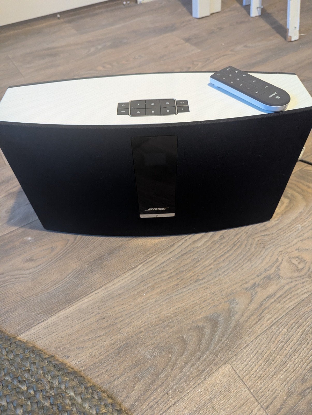 Bose SoundTouch 30 Wi-Fi music system met afstandsbediening, Audio, Tv en Foto, Luidsprekers, Afstandsbediening, Zo goed als nieuw