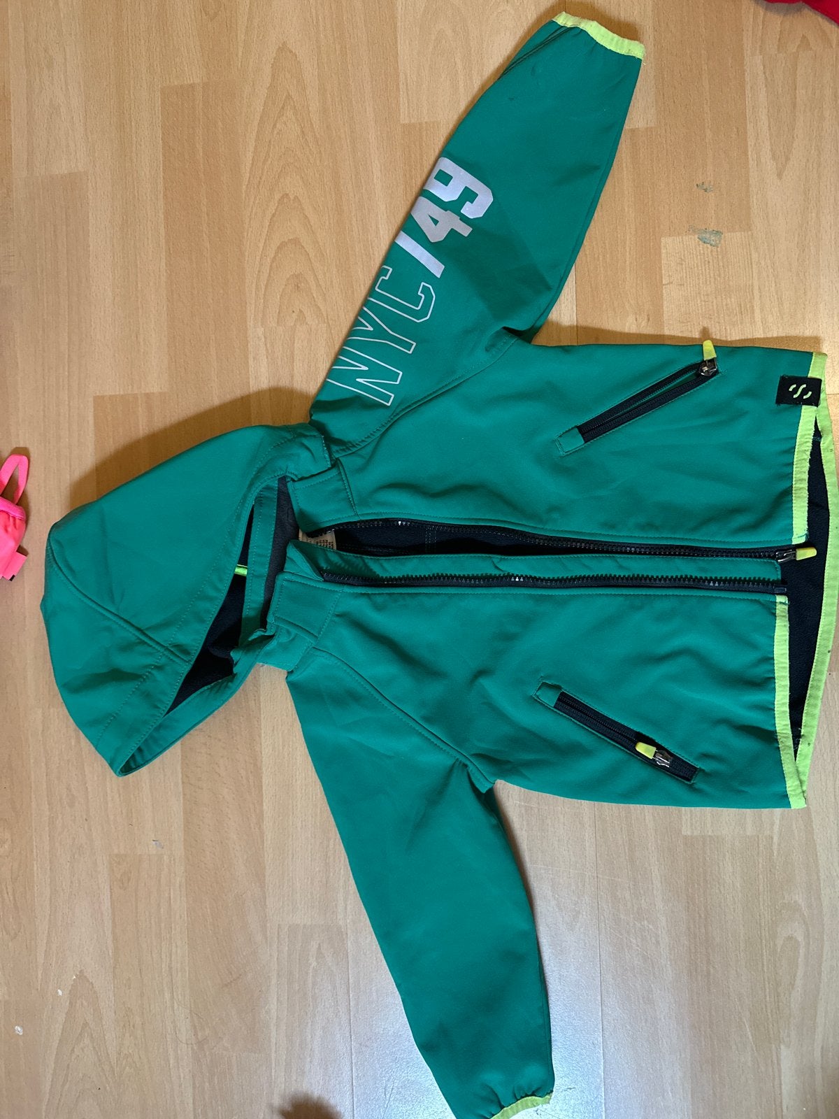 H&M Sport - Softshell jas voor kinderen (maat 92), Ophalen, Gebruikt, Jongen of Meisje