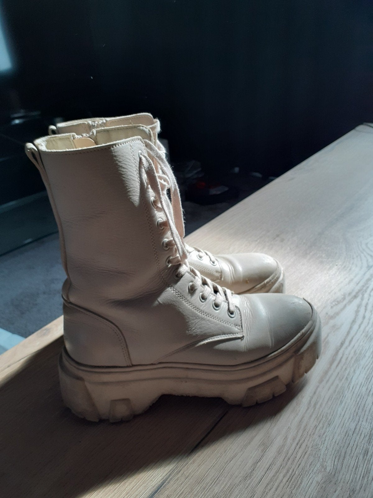 vivian Hoorn schoenen maat 36, Ophalen of Verzenden, Zo goed als nieuw, Sneakers of Gympen