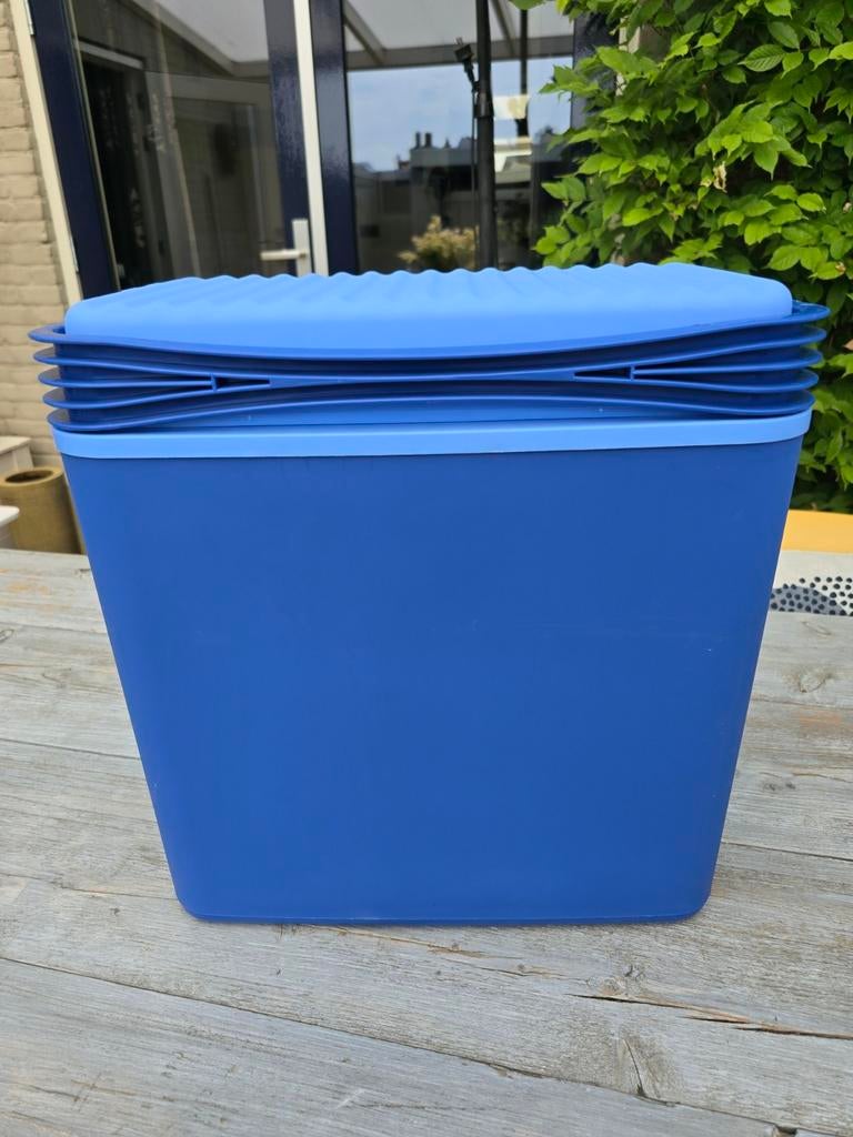 Handige (lichte) koelbox van kunststof, Caravans en Kamperen, Koelboxen, Ophalen, Nieuw, Koelbox, Koelelement