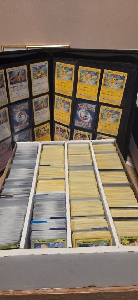 4000+ bulk pokemon kaarten gesoteerd op sets, Ophalen, Zo goed als nieuw, Meerdere kaarten