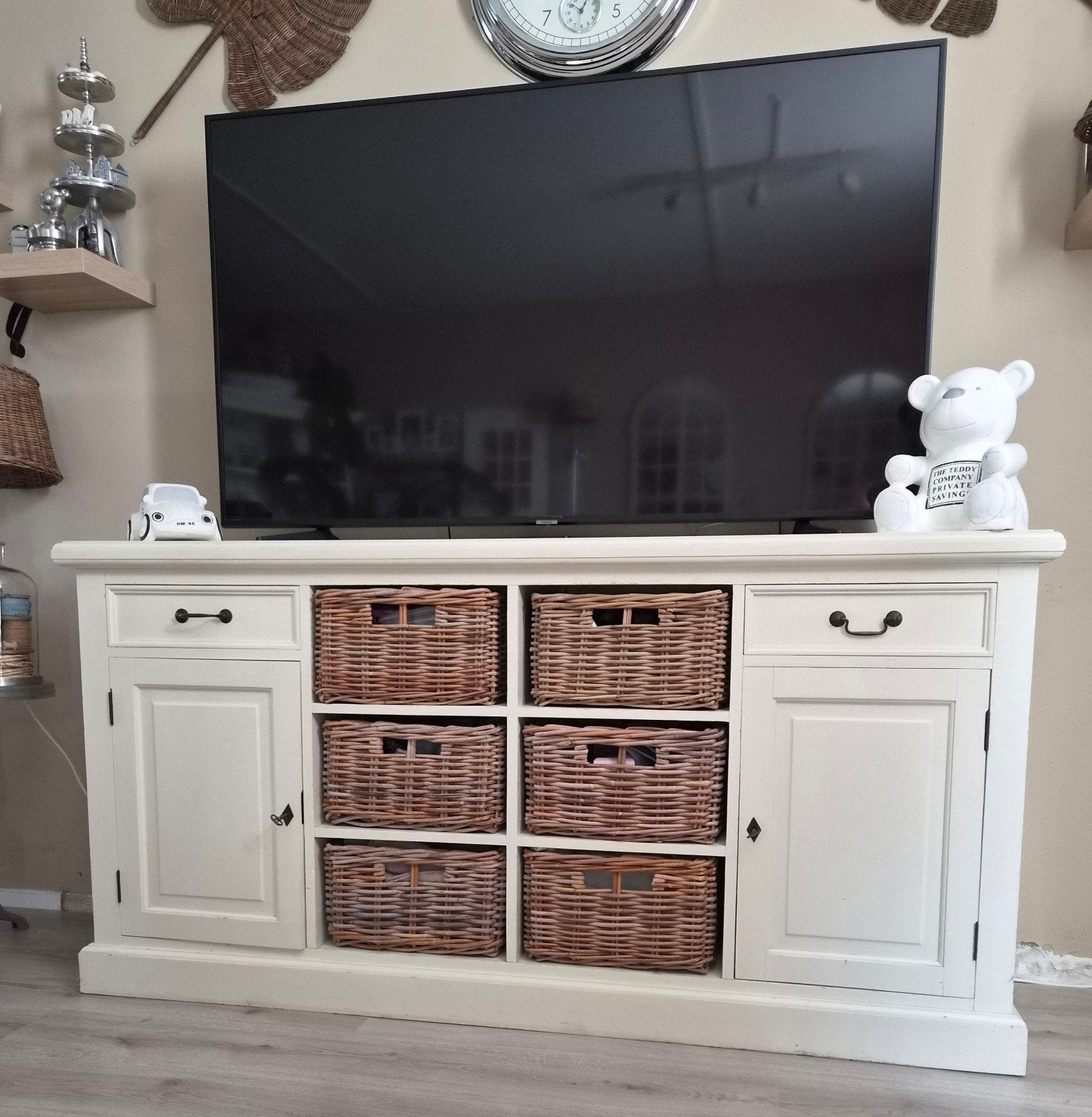 dressoir met manden, Ophalen, Gebruikt, 25 tot 50 cm, 150 tot 200 cm