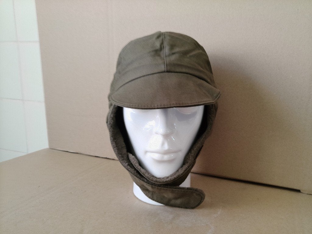 Vintage leger pet veldpet bontgevoerd Maat 59 Landmacht 1987, Ophalen of Verzenden