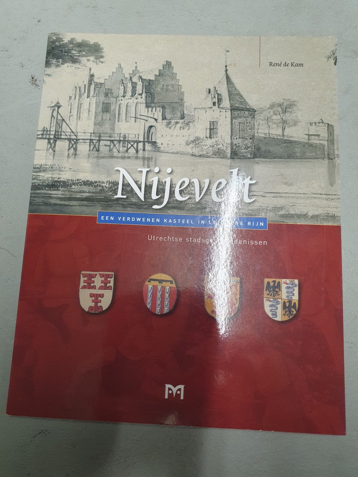 Nijevelt: Een Verdwenen Kasteel in de Lek en Rijn, Ophalen of Verzenden, 20e eeuw of later, Zo goed als nieuw, René de Kam