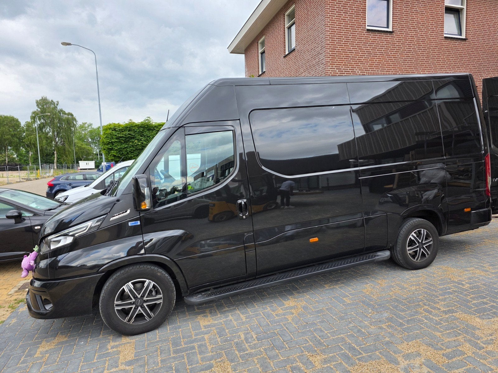Iveco daily 3.0 207 pk diesel vol opties.17850km, Automaat, Achterwielaandrijving, 4 cilinders, Lichtsensor