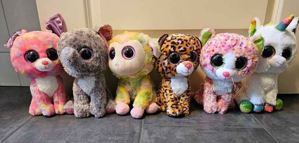 TY KNUFFELS, Ophalen of Verzenden, Zo goed als nieuw, Overige typen
