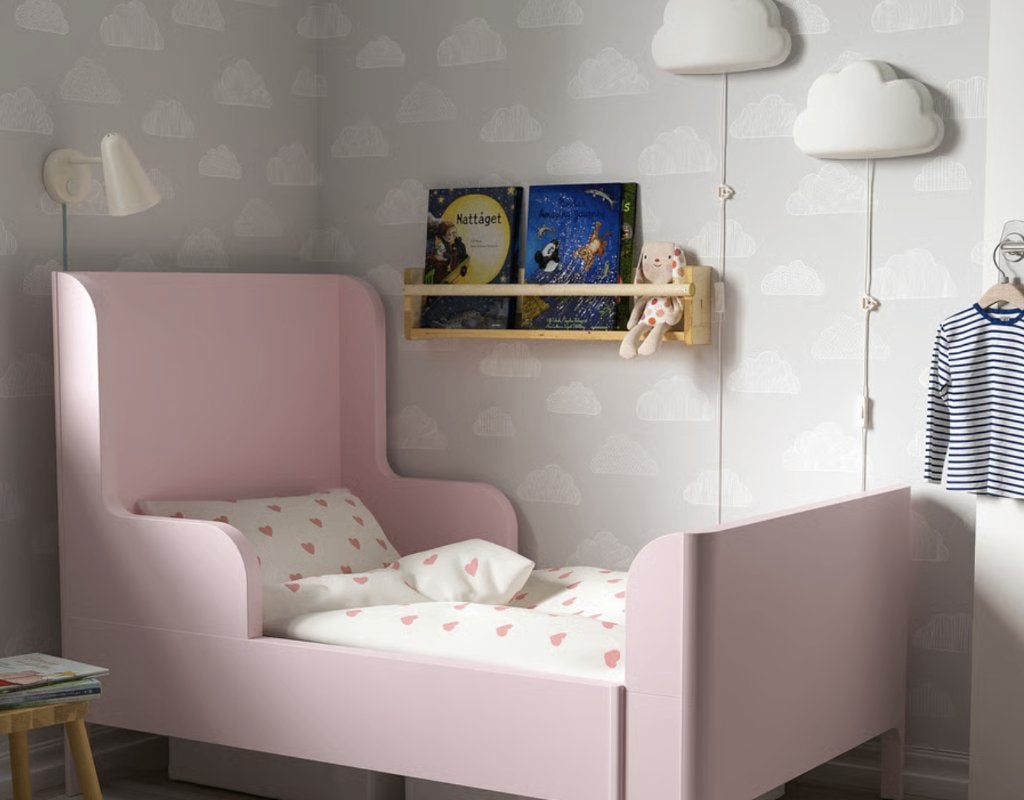 Peuterbed roze (Busunge meegroeibed), Ophalen, Gebruikt, 70 tot 85 cm, Lattenbodem