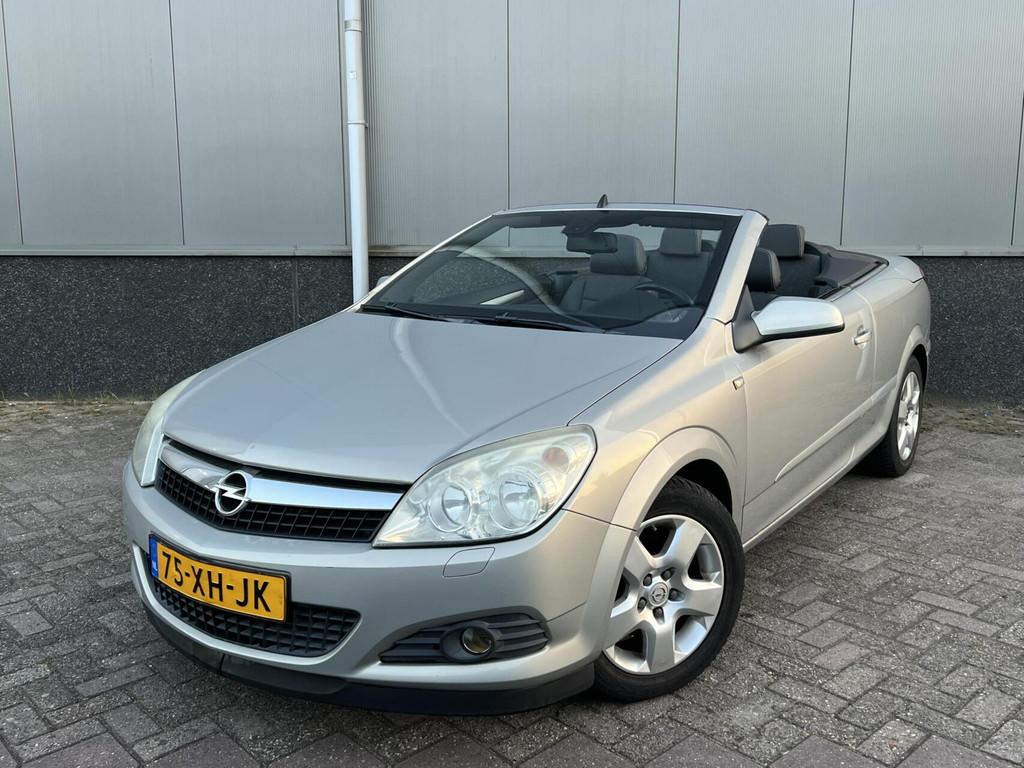 Opel Astra TwinTop 1.6 1e Eigenaar! Hardtop Cabrio Leder NAP, Auto's, Opel, Voorwielaandrijving, 745 kg, Gebruikt, 4 cilinders