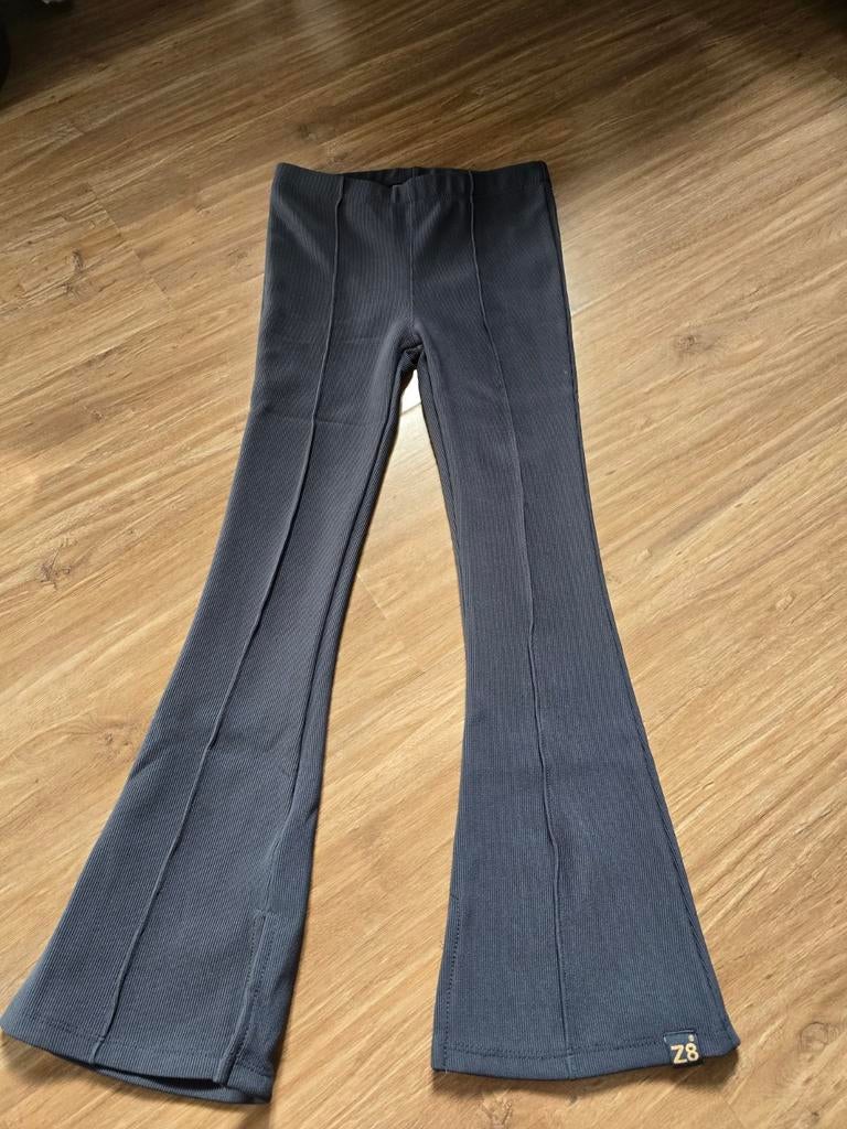 Z8 broek maat 122, Ophalen of Verzenden, Zo goed als nieuw, Meisje, Broek