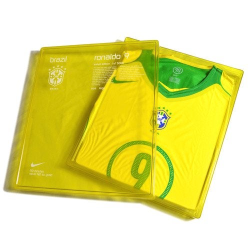 GEZOCHT: Ronaldo Brazil Limited Edition T90 box, Verzenden, Geel, Nieuw, Overige maten