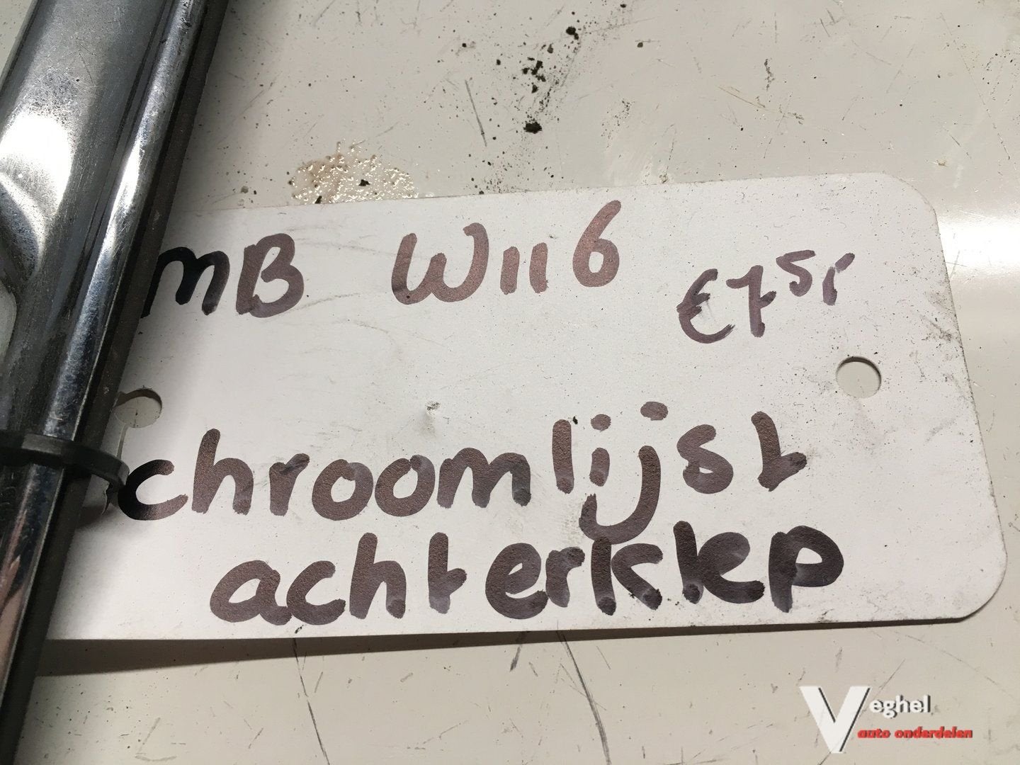 Mercedes W116 Chromelijst  achterklep, Auto-onderdelen, Carrosserie en Plaatwerk, Ophalen, Gebruikt, -, -