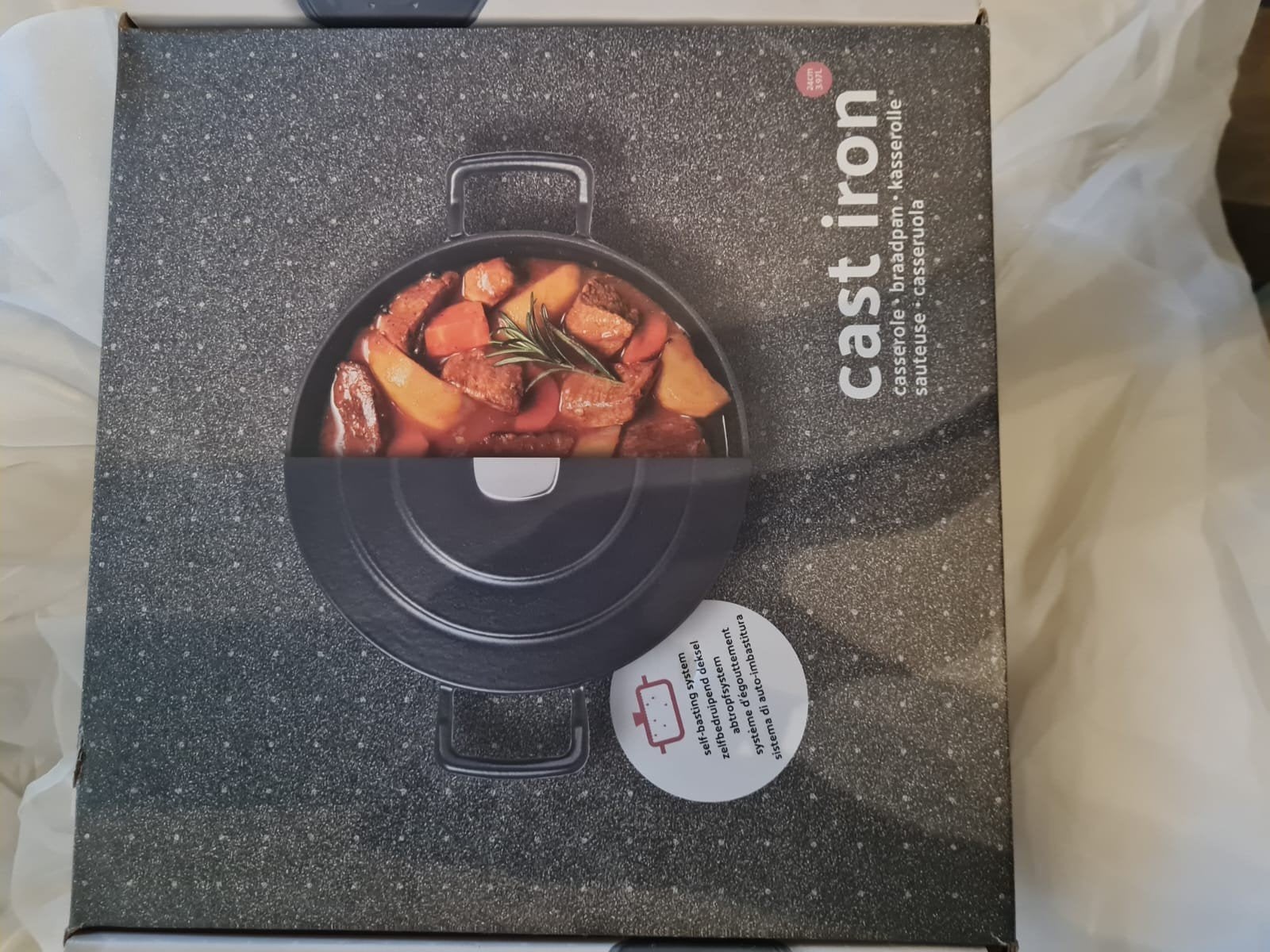 Nieuwe Gietijzeren Braadpan - Cast Iron Casserole, Ophalen of Verzenden, Nieuw, Gietijzer