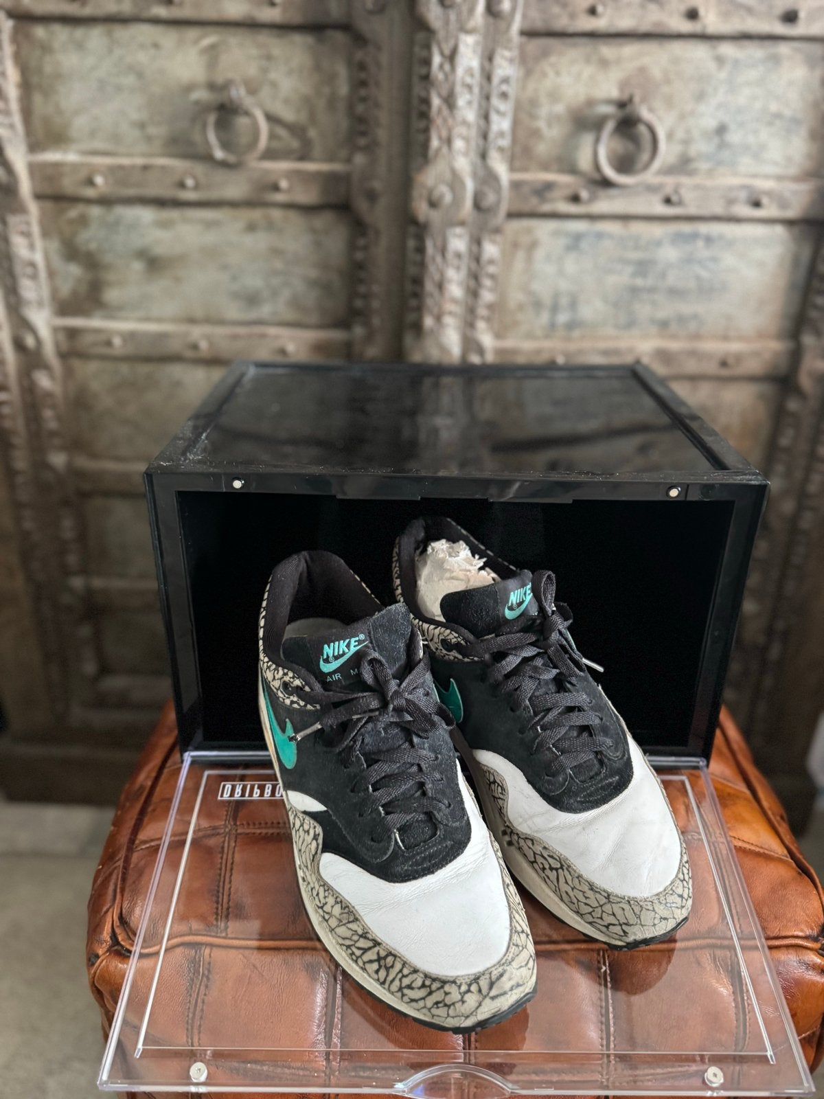 Nike Air Max 1 'Atmos Elephant' (2006/2007) - Maat, Ophalen of Verzenden, Gedragen, Zwart, Sneakers of Gympen