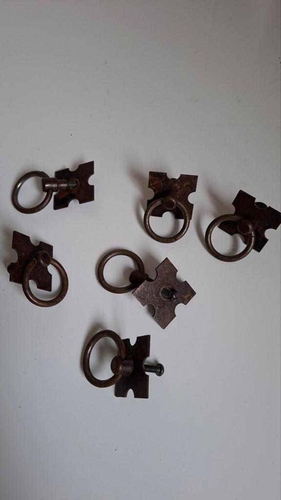 6 stuks lade- deurknoppen. Ijzerbeslag., Ophalen of Verzenden, Zo goed als nieuw, IJzer, Overige typen