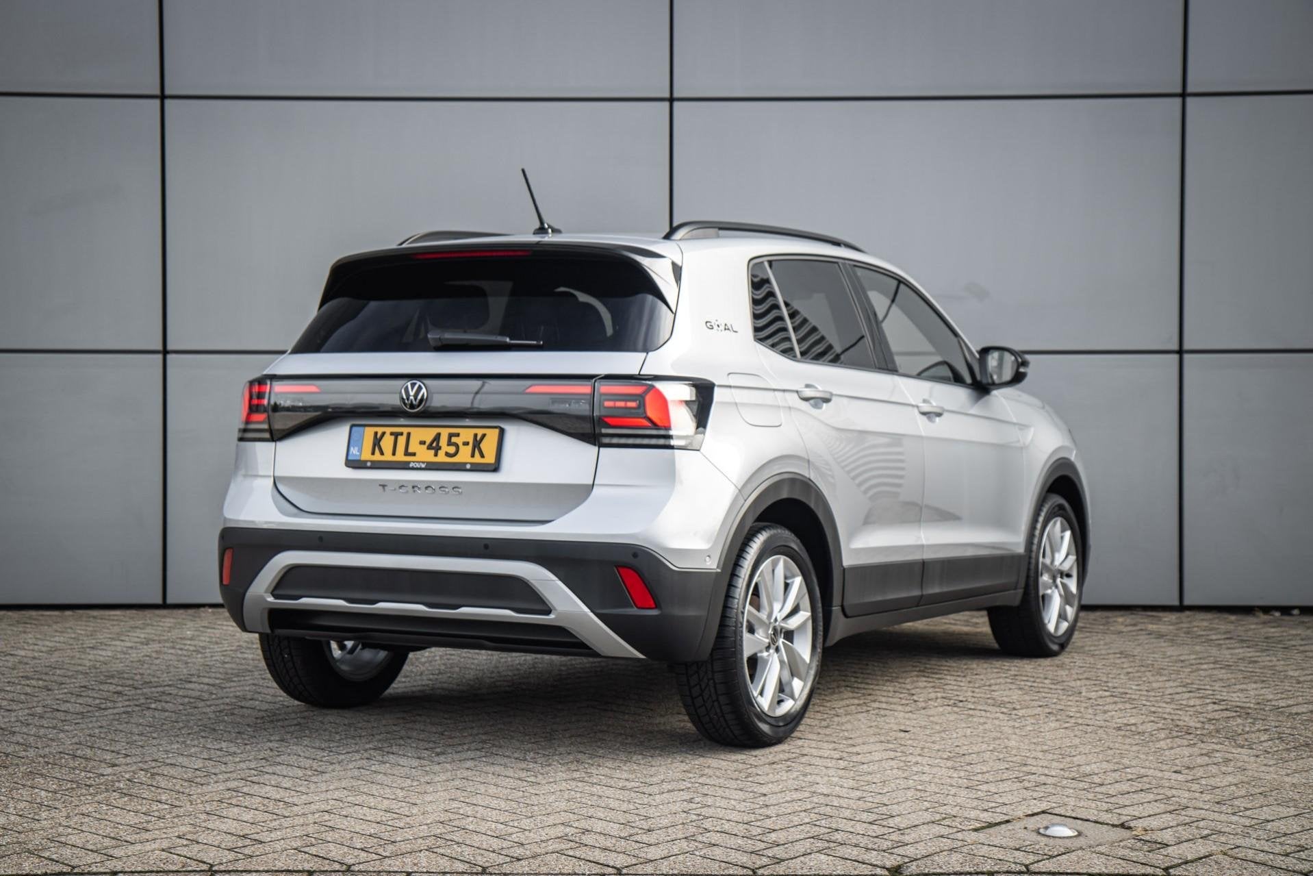 Volkswagen T-Cross 1.0 TSI 115pk DSG Life Edition | Trekhaak, 12 maanden, Gebruikt, Euro 6, 116 pk
