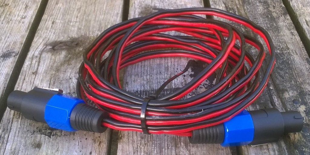 Luidsprekersnoer 10 meter - 2x2,5mm (rood/zwart), Speaker of Versterker, Ophalen of Verzenden, Zo goed als nieuw, Nb