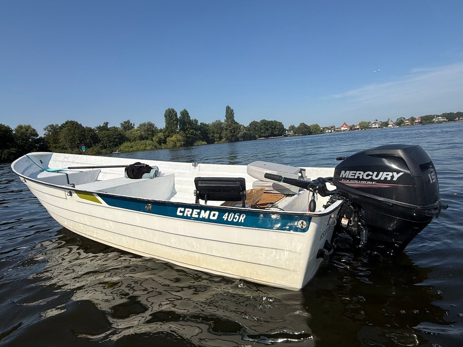Vis/Tourboot cremo 405r, Ophalen, Zo goed als nieuw, Trailer