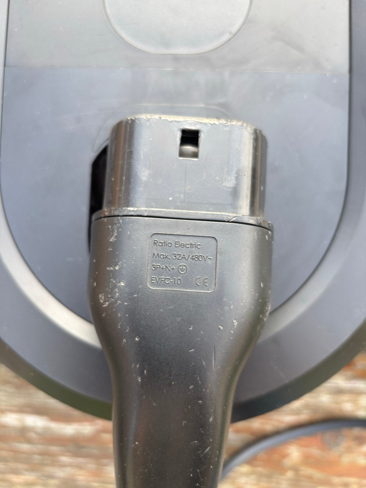 Ratio Electric Laadpaal met vaste kabel, Ophalen of Verzenden, Gebruikt, Laadpaal en Laadkabel