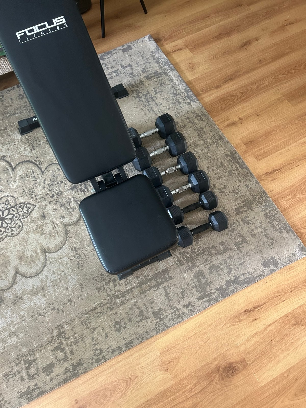 Dumbbellset met bench bankje - 7,5kg, 10kg, 12kg, Sport en Fitness, Fitnessmaterialen, Ophalen, Gebruikt, Armen, Dumbbell