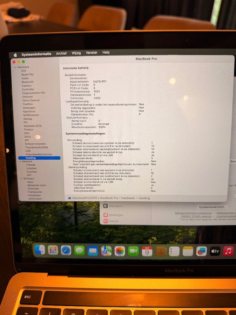 Foto 9 van MacBook Pro 13” M1 | 16GB | 1TB | Accu 100% | Compleet