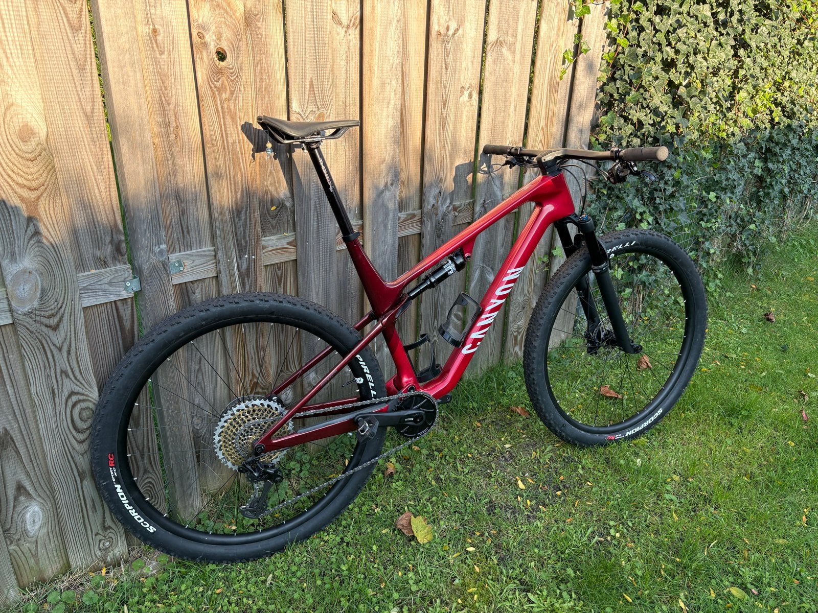 Canyon Lux World Cup CF XL, Gebruikt, Schijfrem, 53 tot 57 cm, Ophalen