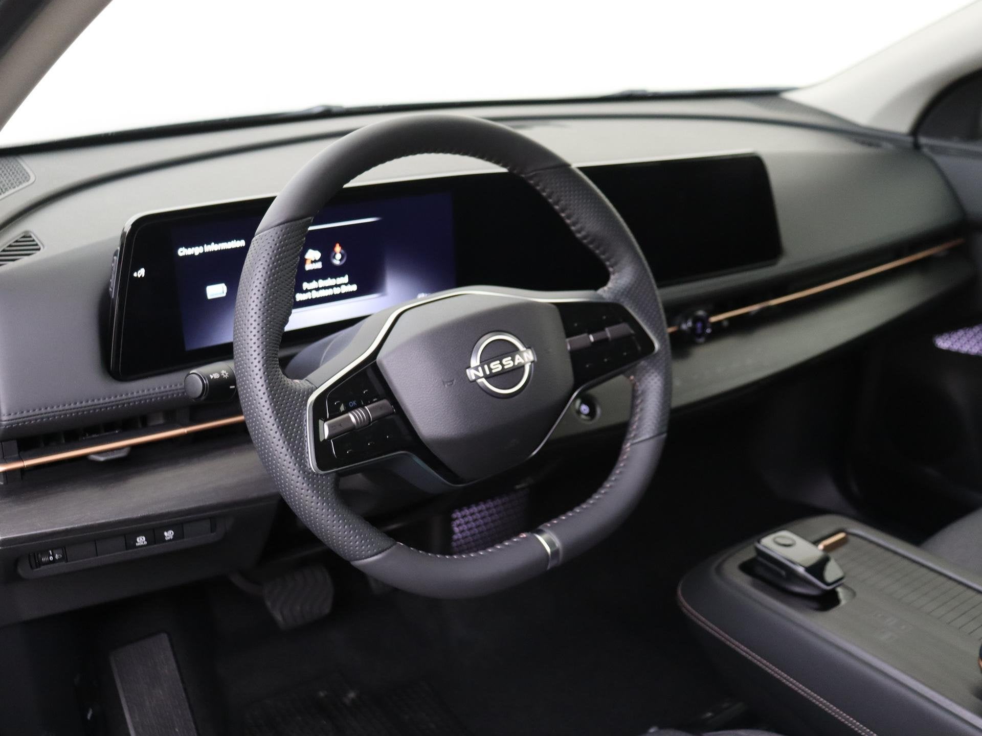 Nissan Ariya Limited Edition 66 kWh | Nieuw uit voorraad en, Auto's, 1803 kg, Stof, Zwart, 218 pk