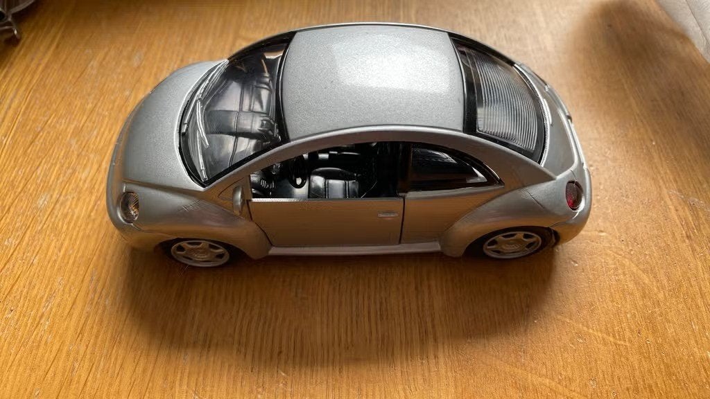 Miniatuur Volkswagen kever jaar: 1999, Hobby en Vrije tijd, Ophalen of Verzenden, Zo goed als nieuw, Auto
