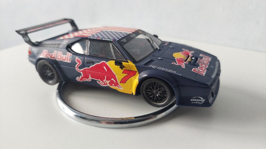 carrera BMW m1 licensed by BMW redbull, Racebaan, Carrera, Ophalen of Verzenden, Zo goed als nieuw