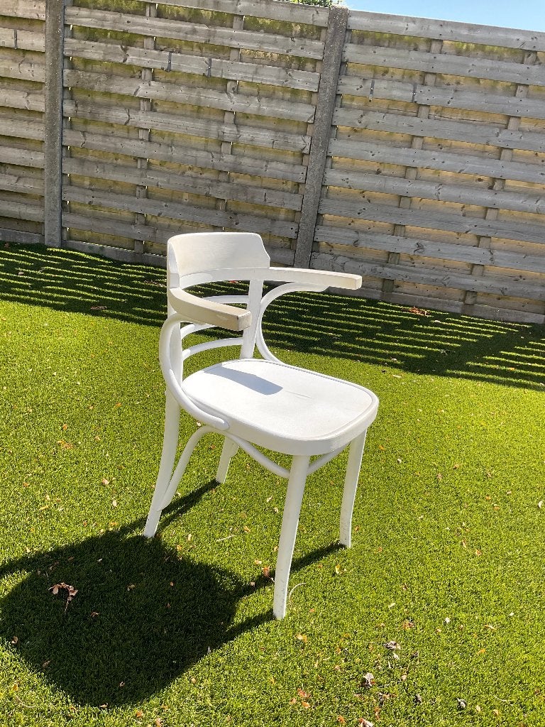 4 witte eetstoelen met armleuning GRATIS af te halen, Huis en Inrichting, Stoelen, Ophalen, Gebruikt, Wit, Vier
