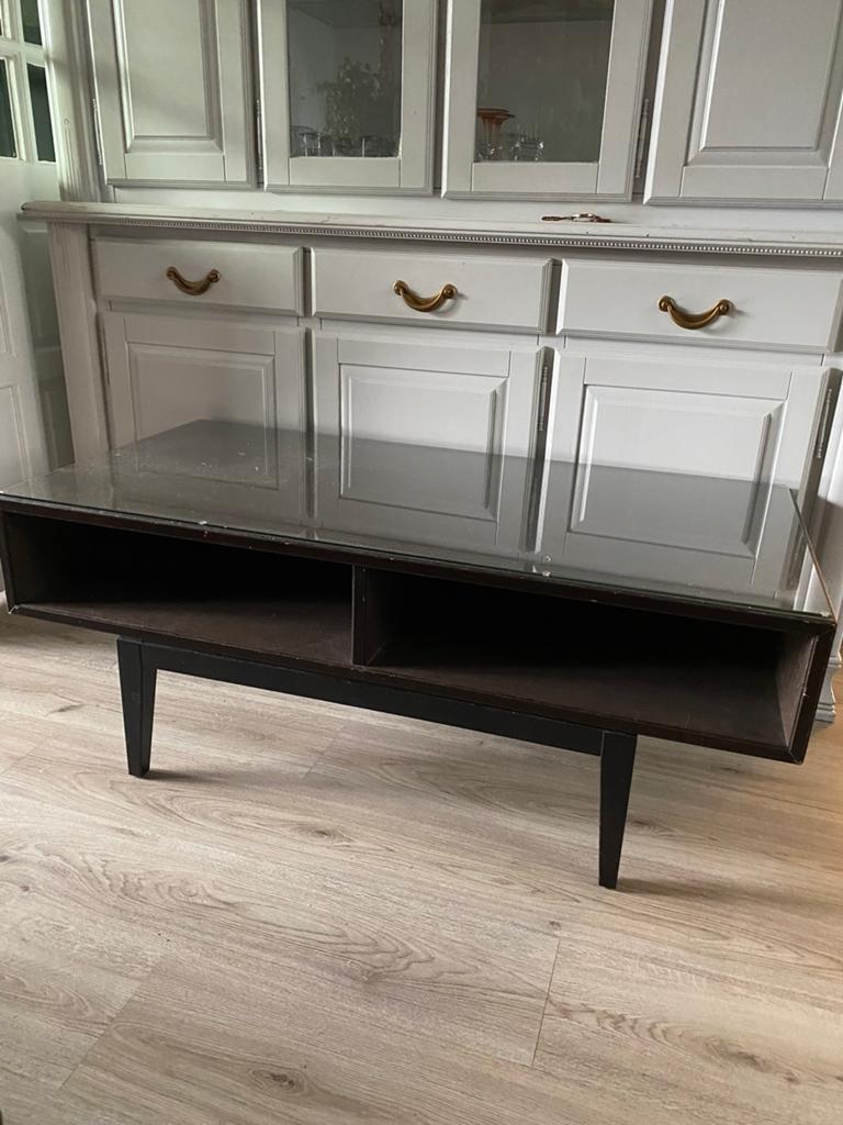 Mooie salontafel met glazen blad, Ophalen, 100 tot 150 cm, 50 tot 100 cm, Zo goed als nieuw