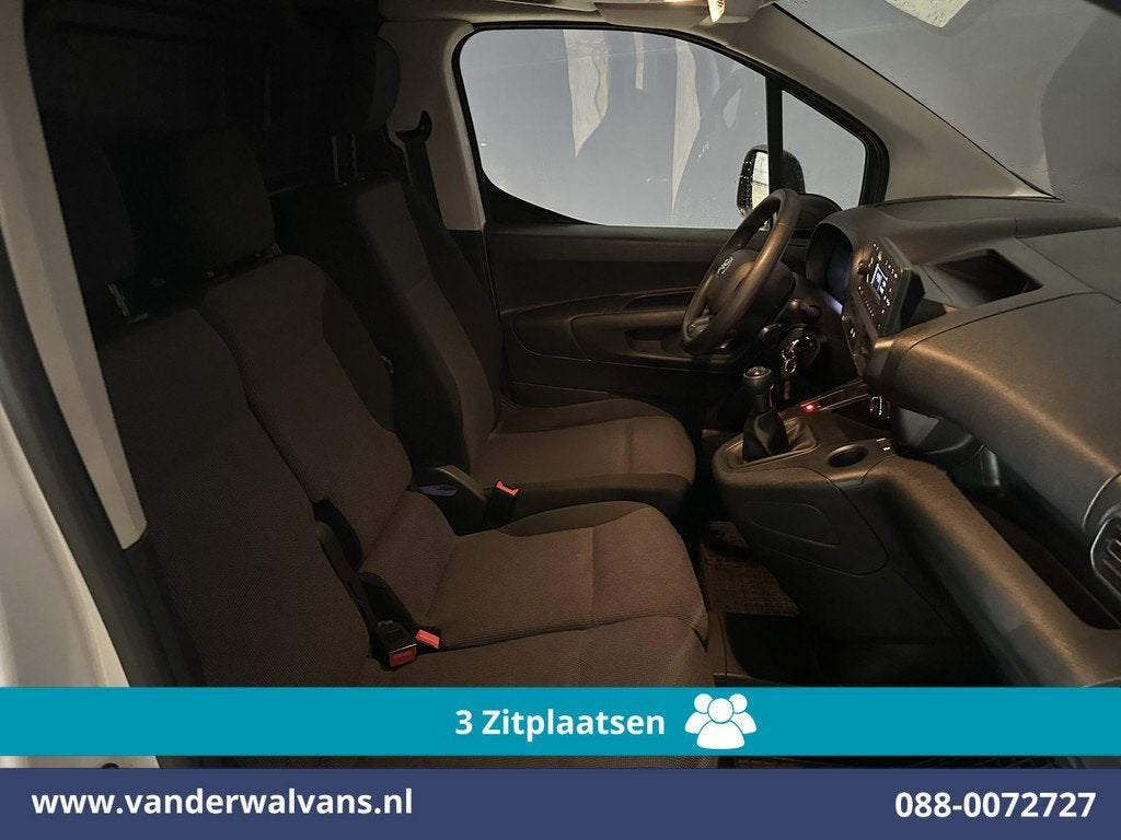 Toyota PROACE CITY 1.5 D-4D 102pk L2H1 Euro6 Airco | 3-Zits, Voorwielaandrijving, Stof, Gebruikt, 4 cilinders