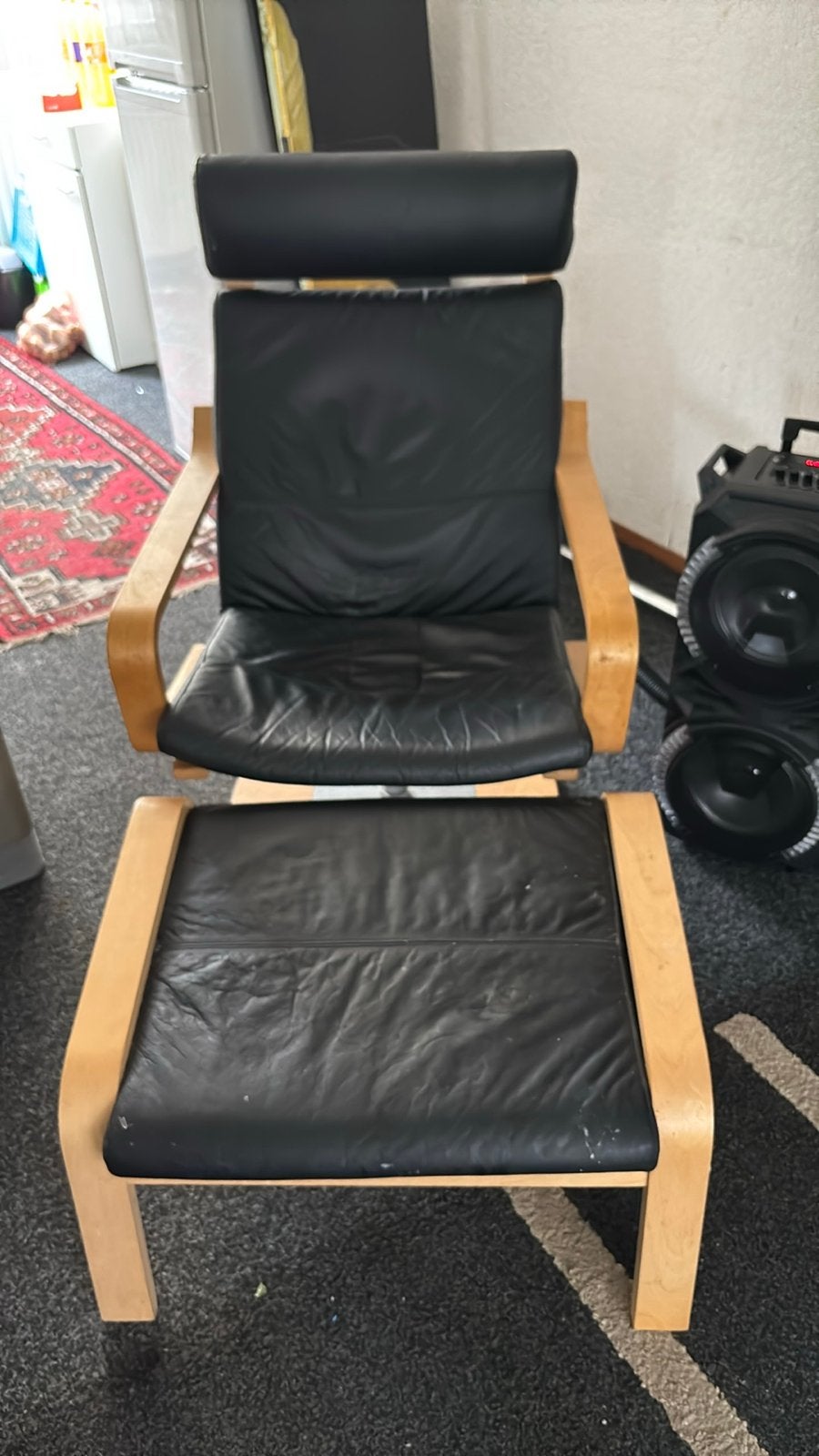 Comfortabele fauteuil met voetenbank - Zwart leer, Gebruikt, 75 tot 100 cm, Ophalen of Verzenden, 50 tot 75 cm