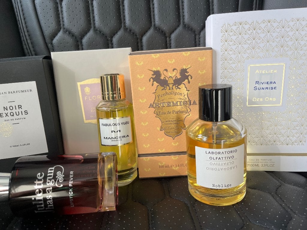 Niche and designer perfumes’ collection of 19 items, Verzenden, Zo goed als nieuw