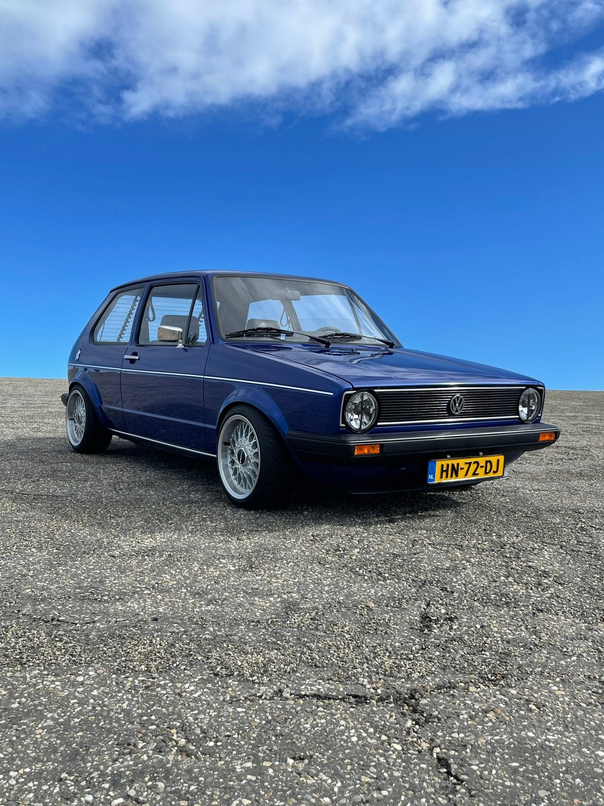 Volkswagen Golf MK1 1.1 1982 met dubbele Webers, Auto's, 4 cilinders, Blauw, Origineel Nederlands, Handgeschakeld