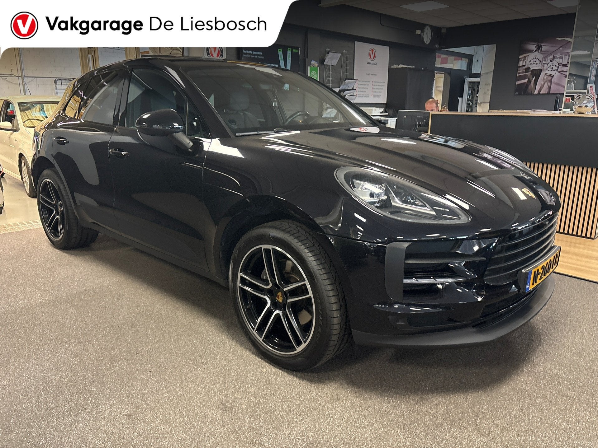 Porsche Macan 2.0/pano/leer/navi/camera/sport chrono/stoelve, Gebruikt, Zwart, Bedrijf, Vierwielaandrijving