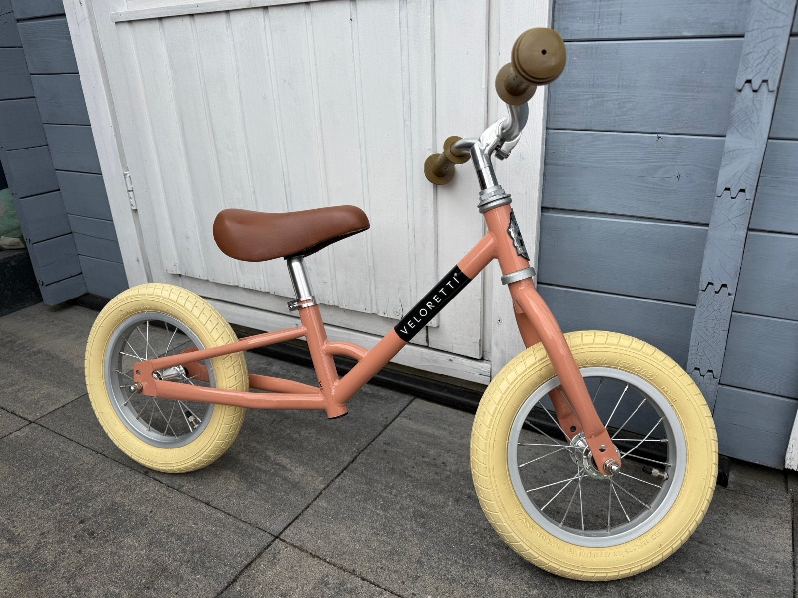 Veloretti loopfiets oud roze - Zo goed als nieuw !, Ophalen, Zo goed als nieuw, Loopfiets