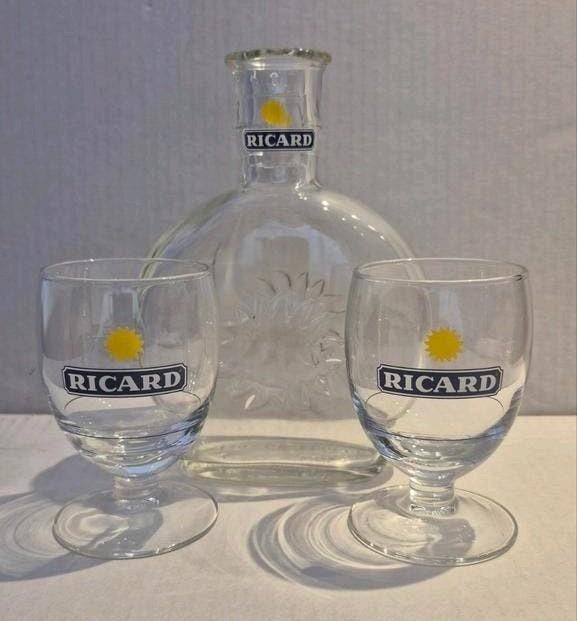 Ricaed setje (P), Ophalen of Verzenden, Zo goed als nieuw, Viltje(s), Overige merken