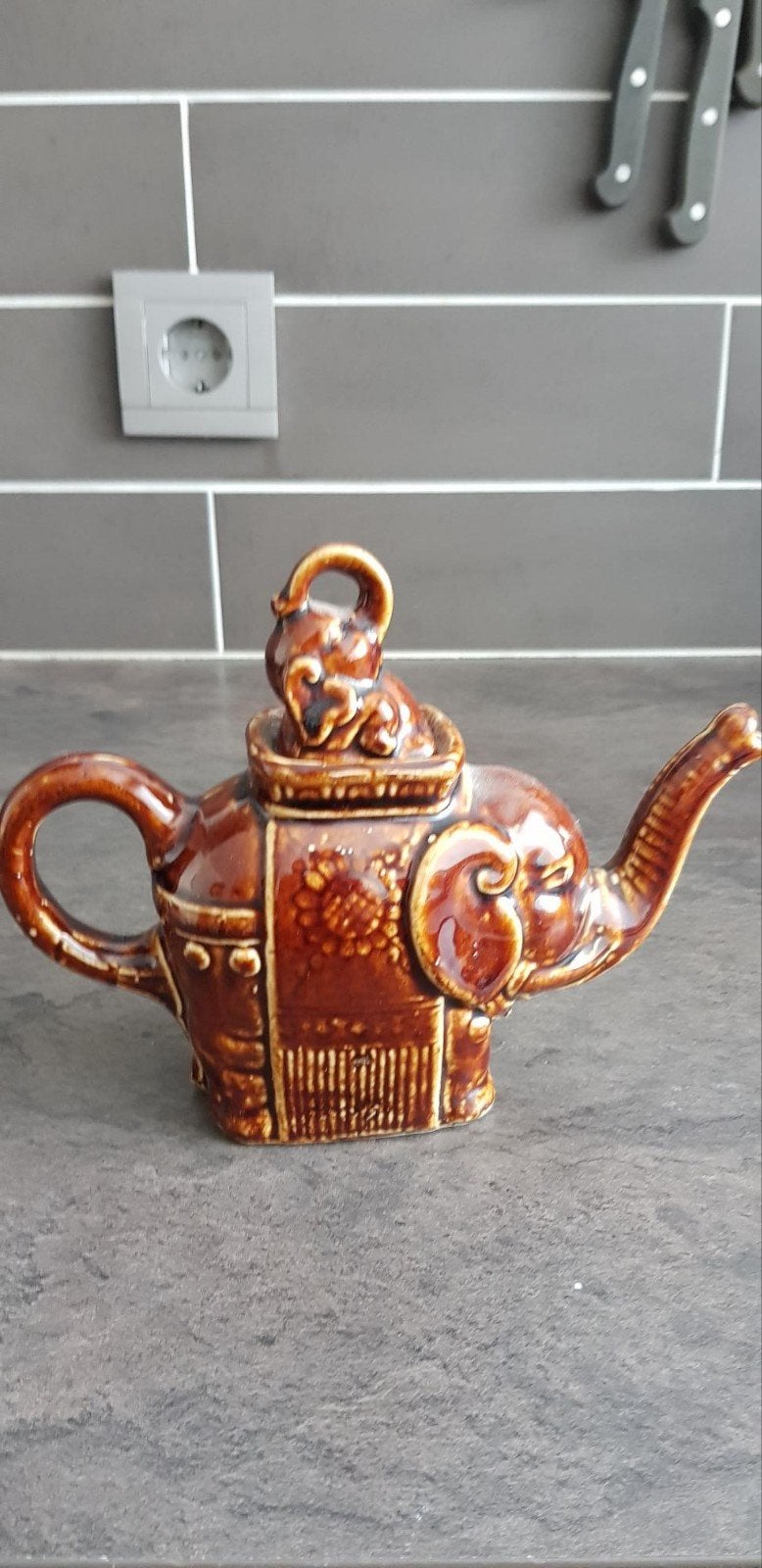 Vintage olifant theepot - Bruin keramiek, Ophalen