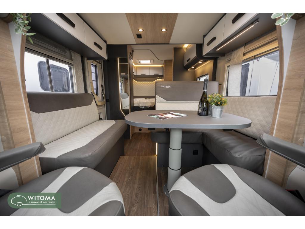 Knaus Live Wave 650 MF Automaat NIEUW, Caravans en Kamperen, Campers, Automaat, Luifel, Ringverwarming, Fiat