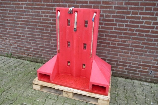 Gasflessenpallet GFP-4, voor max. 4 gasflessen. opslag, Ophalen, Gebruikt, 250 ampère of meer, Overige typen