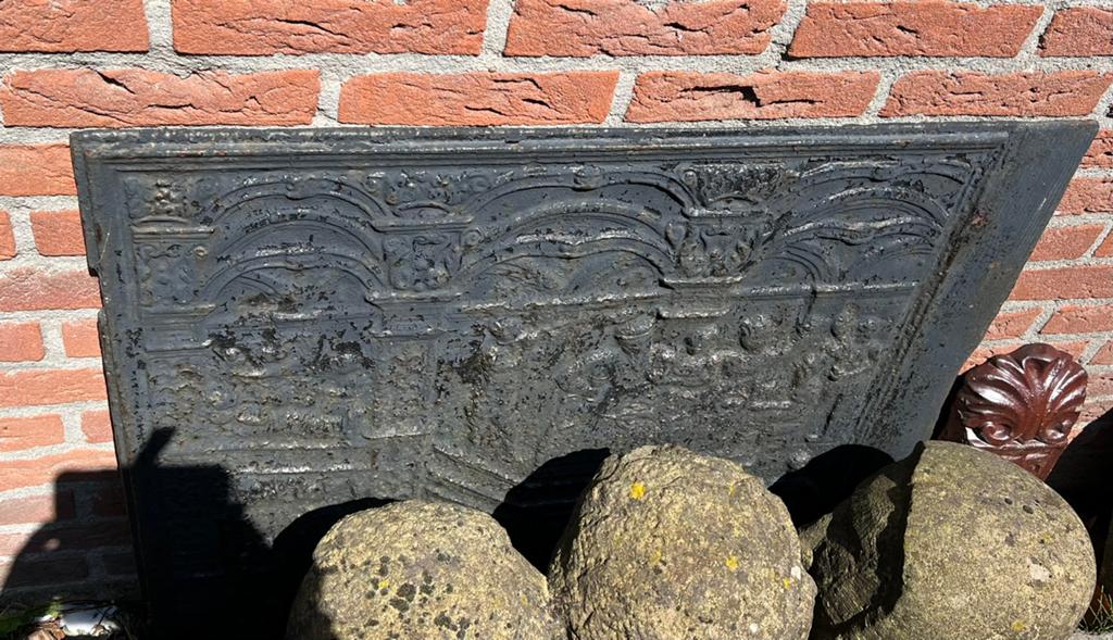 MOOIE OUDE HAARDPLAAT, Huis en Inrichting, Ophalen, Gebruikt, Vrijstaande haard, Houthaard