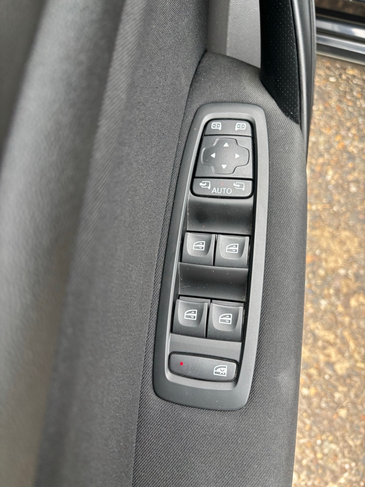 Foto 14 van Renault Mégane 1.2 Energy TCe 130pk 2017 Zwart