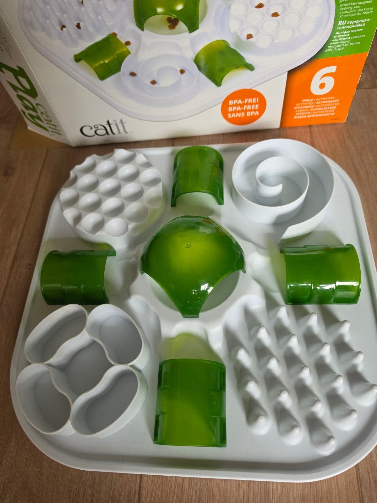 Catit Play Snoepjespuzzel/Voerspeeltje., Ophalen of Verzenden, Zo goed als nieuw