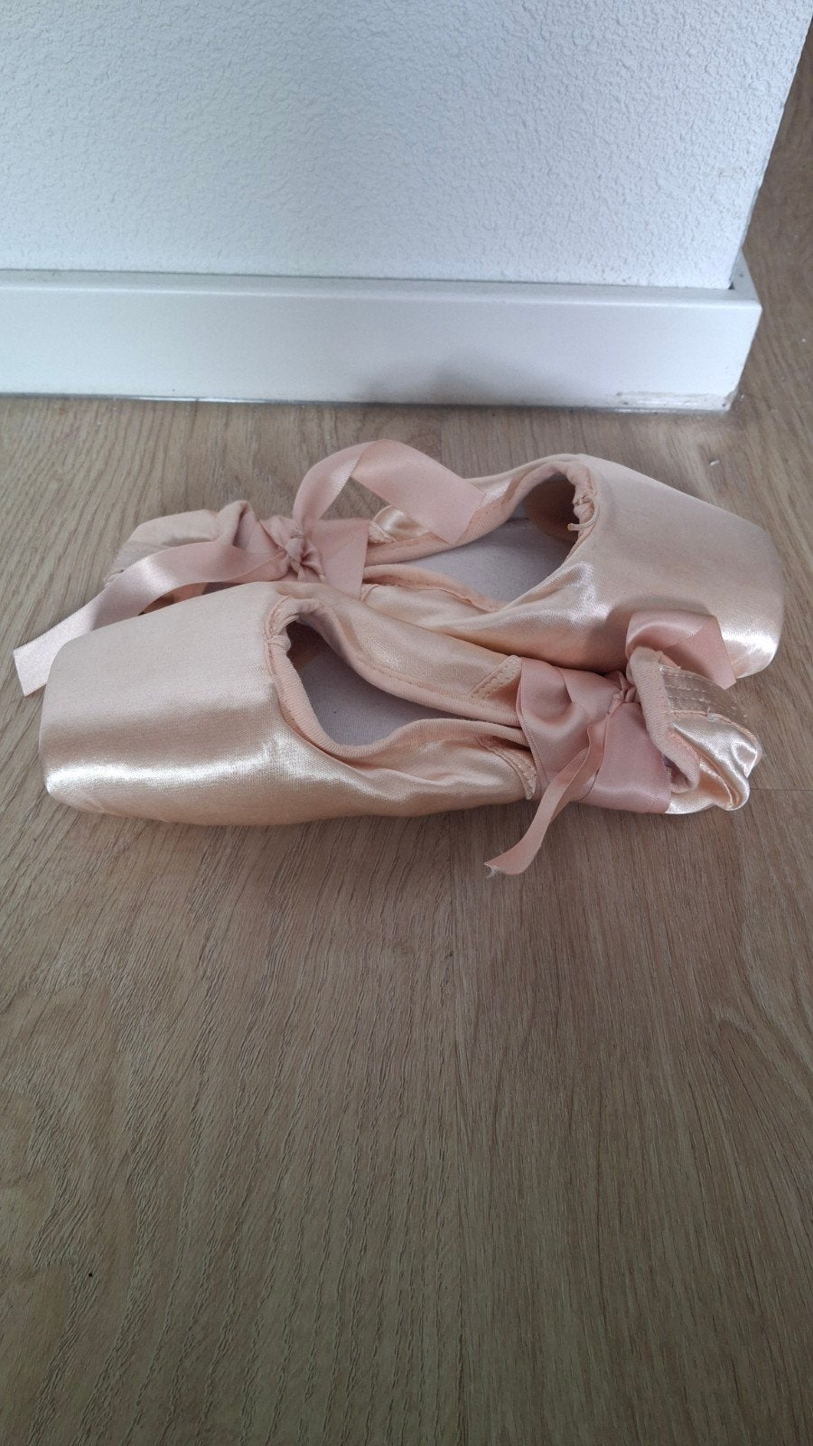 Roze Balletschoenen Maat 43 - Nieuwstaat, Sport en Fitness, Ballet, Ophalen of Verzenden, Zo goed als nieuw, Schoenen