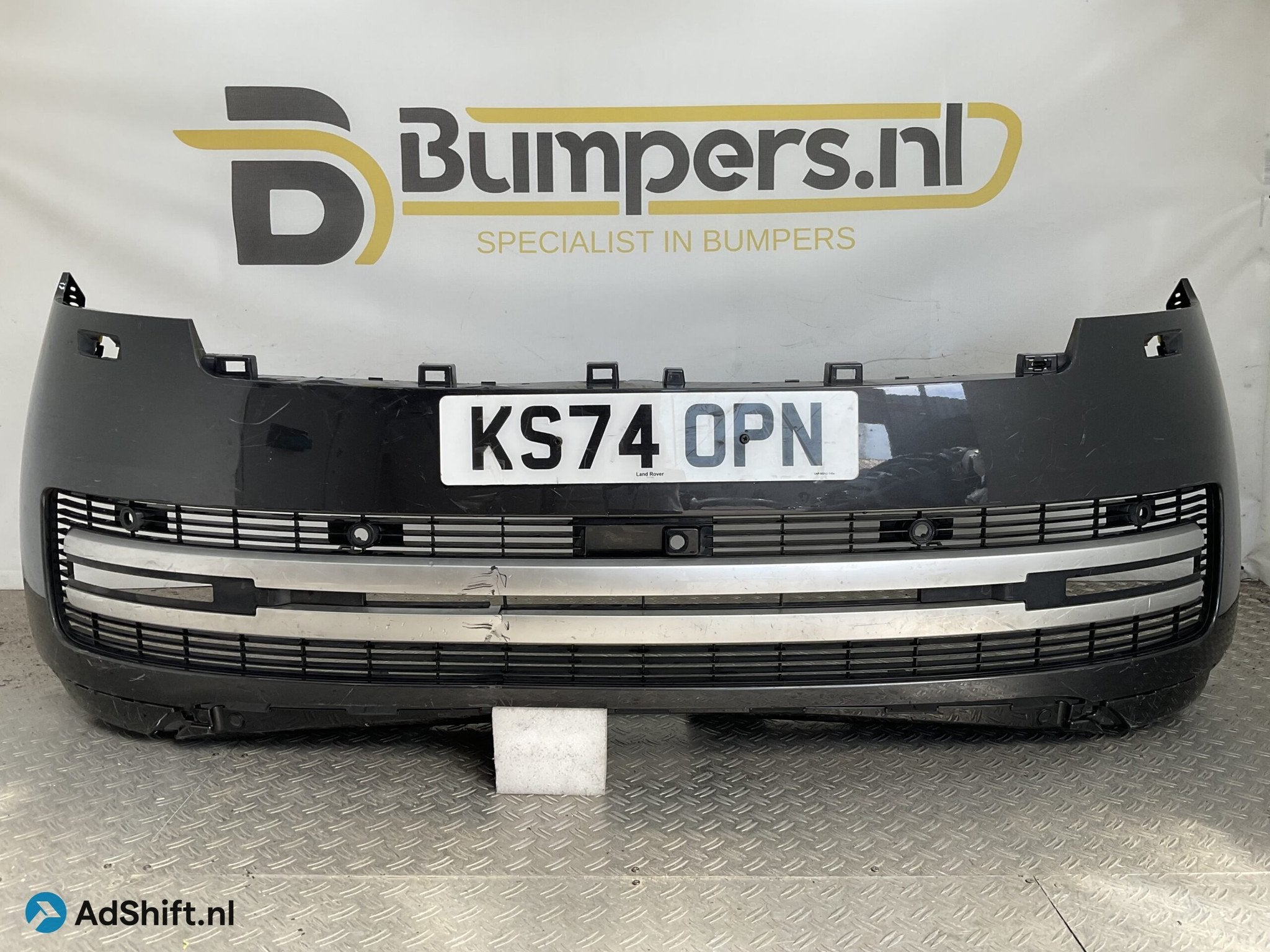 Bumper Land Rover Range Rover L460 Type LK 2023 M8E2-17F003-