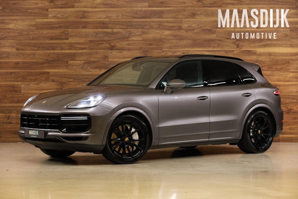 Porsche Cayenne 4.0 Turbo|Pano|18-Wegs|Chrono|Bose|ACC|Carbo, Automaat, Cayenne, Gebruikt, Bedrijf