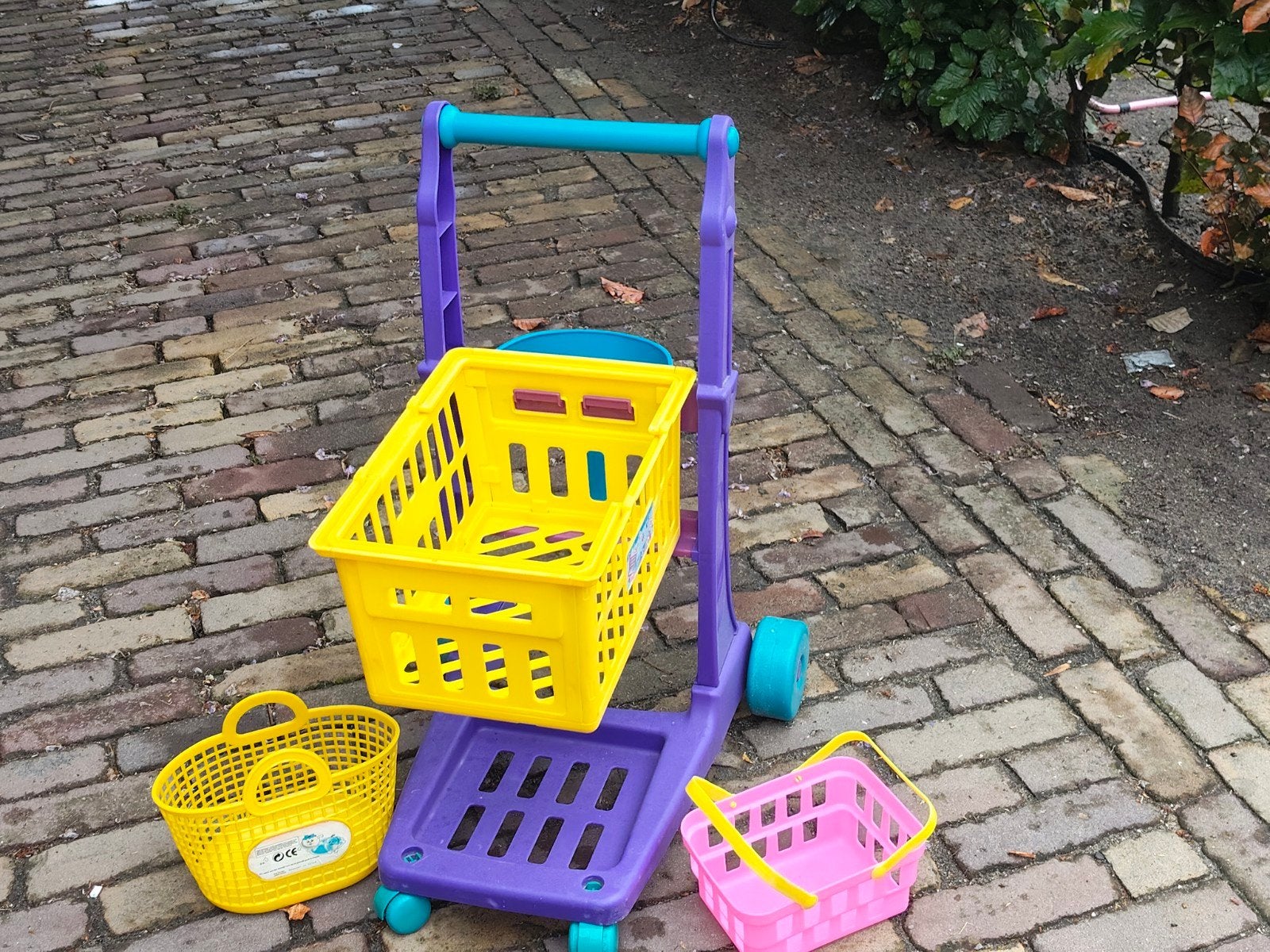 Kinder winkelwagentje met mandjes, Ophalen of Verzenden, Zo goed als nieuw, Jongen of Meisje