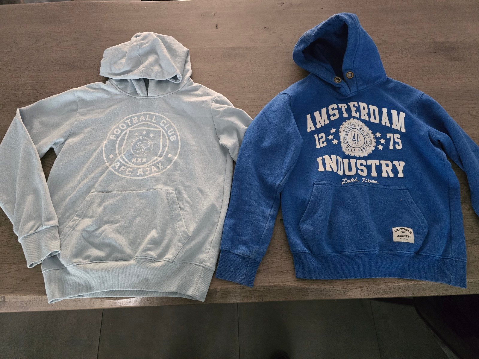Ajax en Amsterdam Industry  Hoodie - maat S, Blauw, Ophalen of Verzenden, Ajax, Gedragen