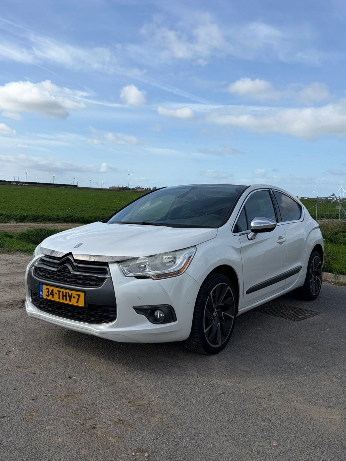 Citroën DS4 1.6 THP Sport Chic 200 PK | Leder | 168.743 km, Auto's, Voorwielaandrijving, 1250 kg, Zwart, 4 cilinders