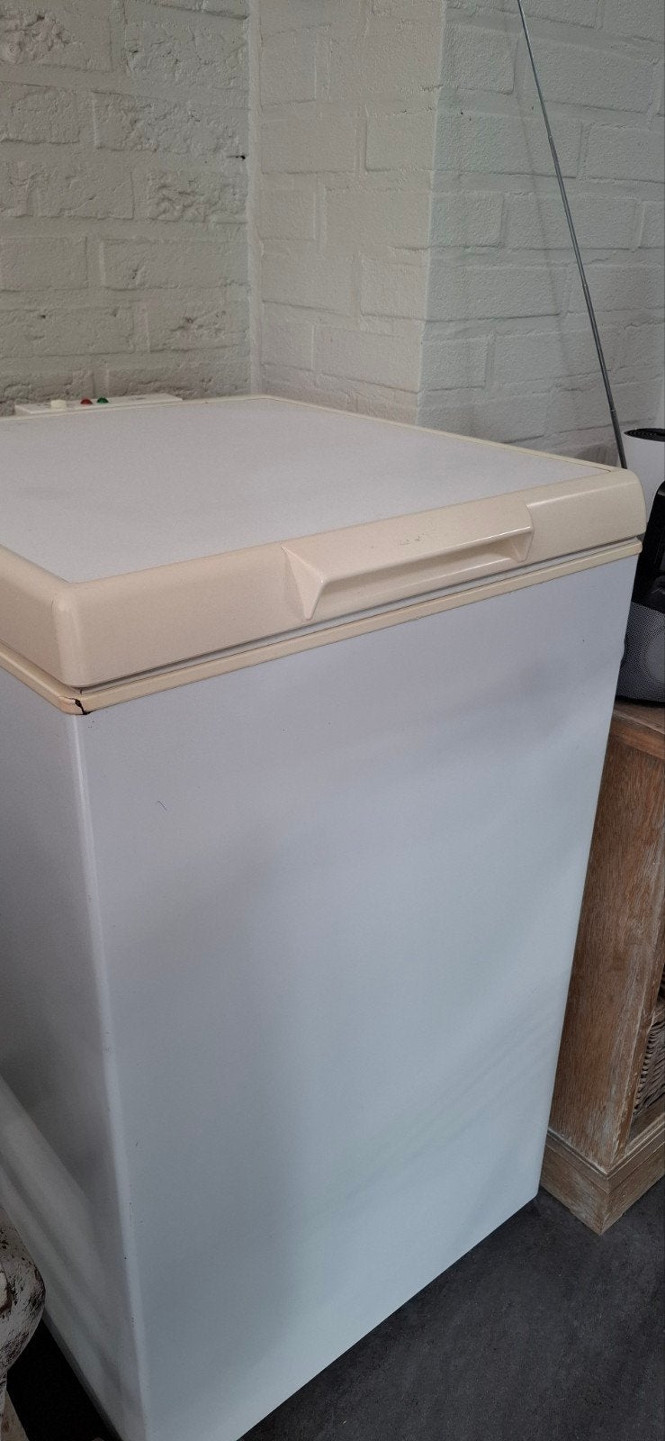 Compacte vrieskist - Ideaal voor extra vriesruimte, Vrieskist, Gebruikt, Minder dan 85 cm, Minder dan 60 cm